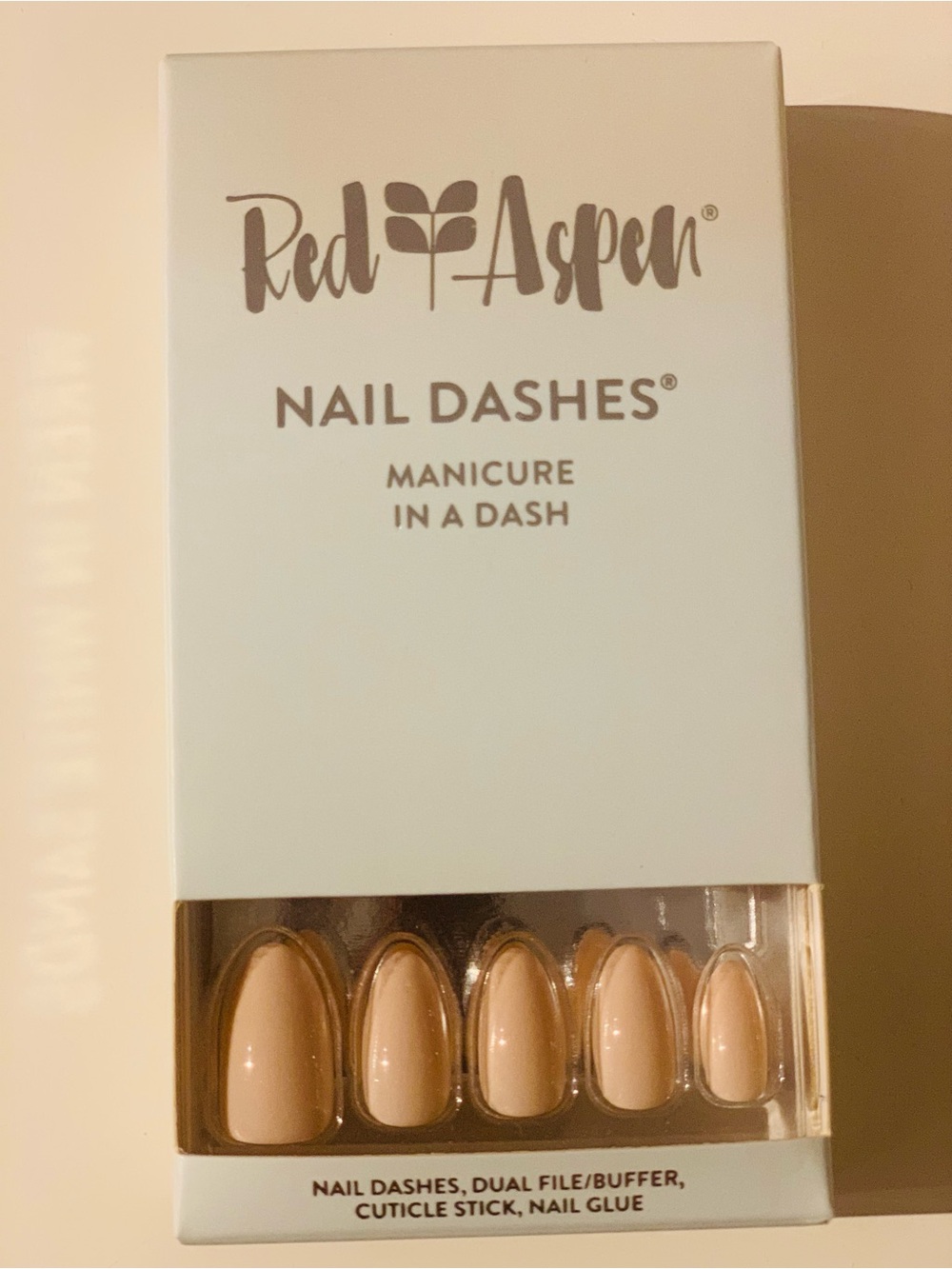 Red Aspen Nail Dashes Nude Press-On Nails